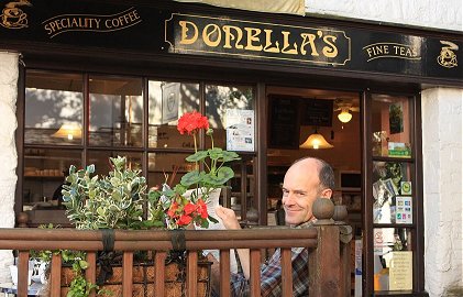 donellas-tearoom-tavistock-food-review.jpg