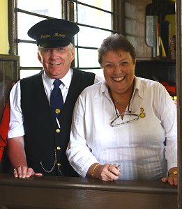 south_devon_railway_couple.jpg