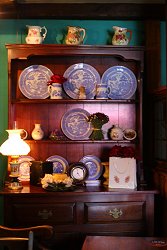 tavistock-inn-dresser.jpg