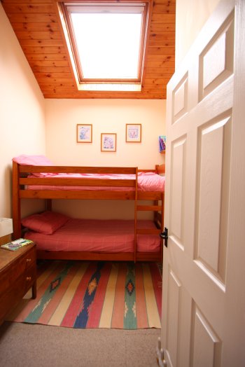 visit-pitt-park-bunk-room.jpg