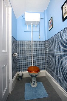 visit-brookfield-downstairs-loo.jpg