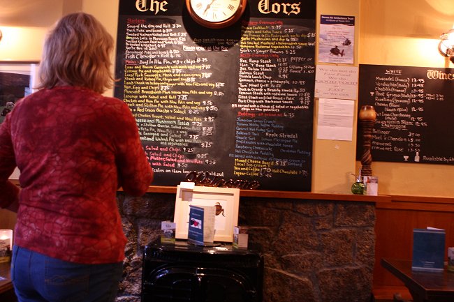 food-review-tors-inn-belstone-blackboard.jpg