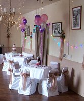 drewe-arms-wedding-balloons.jpg