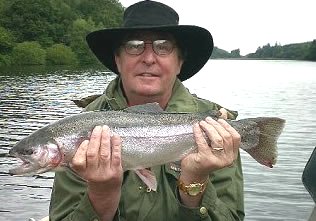 mrtrippick_with_rainbow_trout.jpg