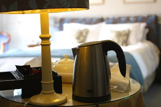 prince-hall-hotel-bedroom-kettle.jpg