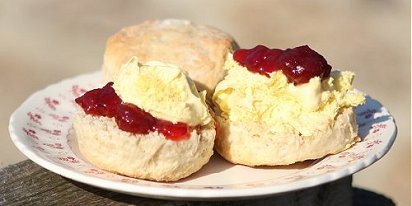 scones-on-plate.jpg