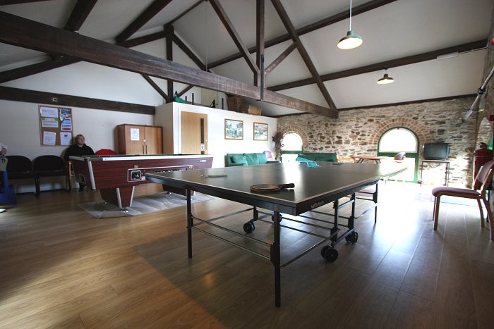 youth-hostel-okehampton-games-room.jpg