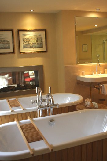 gidleigh-park-hotel-bathroom.jpg